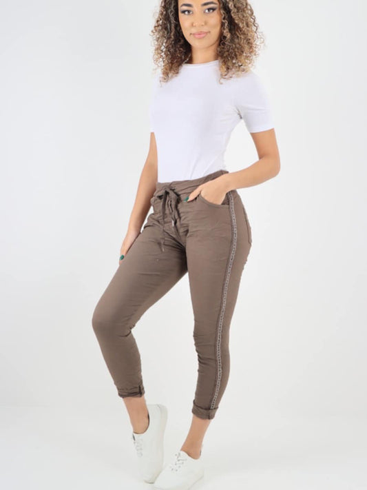 Made in Italy talian Diamante Stripe Elasticated Trousers Mocha